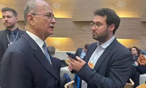 Gaza पुनर्निर्माण: फिलिस्तीनी पीएम और डोनाल्ड ट्रंप के बीच बातचीत में प्रगति Gaza पुनर्निर्माण: फिलिस्तीनी पीएम और डोनाल्ड ट्रंप के बीच बातचीत में प्रगति