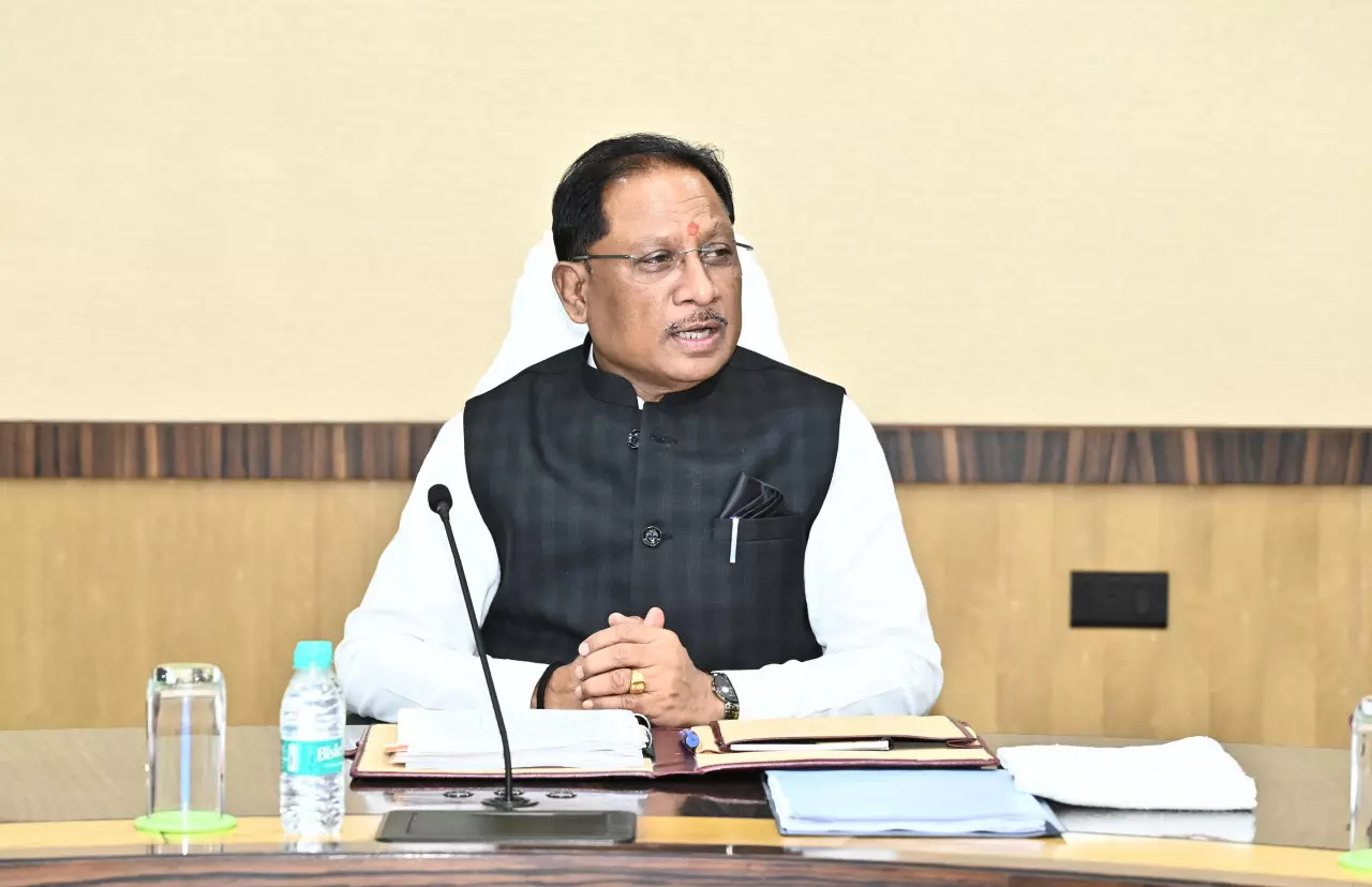 CM साय आज कैबिनेट मीटिंग में ले सकते है बड़े फैसले CM साय आज कैबिनेट मीटिंग में ले सकते है बड़े फैसले