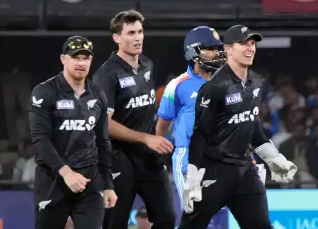 Sports: भारत के खिलाफ T20 में क्रिस्टियन क्लार्क को मौका Sports: भारत के खिलाफ T20 में क्रिस्टियन क्लार्क को मौका