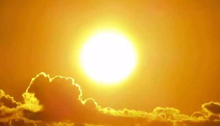 Odisha में तापमान बढ़ा, तटीय इलाकों में 3°C की बढ़ोतरी, अंदरूनी इलाकों में 7°C की बढ़ोतरी Odisha में तापमान बढ़ा, तटीय इलाकों में 3°C की बढ़ोतरी, अंदरूनी इलाकों में 7°C की बढ़ोतरी