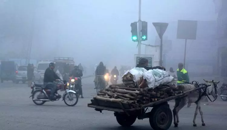 Pakistan का लाहौर दुनिया का सबसे प्रदूषित शहर Pakistan का लाहौर दुनिया का सबसे प्रदूषित शहर