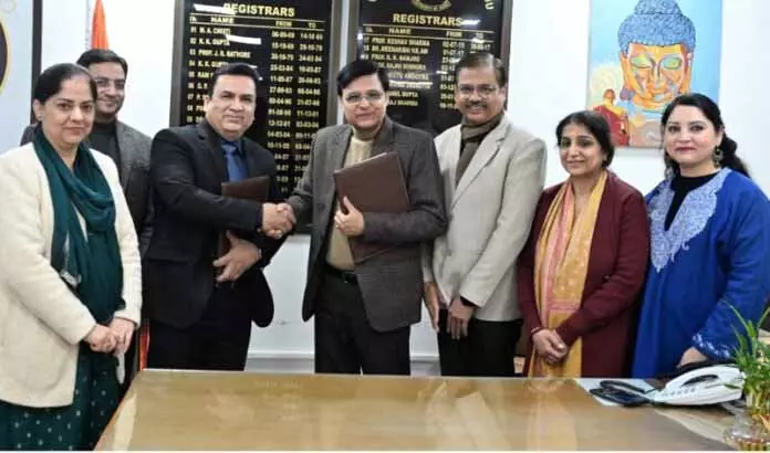 जेयू में सेंटर फॉर डिस्टेंस एंड ऑनलाइन एजुकेशन ने NIELIT के साथ MoU साइन किया जेयू में सेंटर फॉर डिस्टेंस एंड ऑनलाइन एजुकेशन ने NIELIT के साथ MoU साइन किया