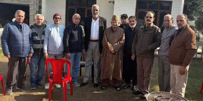 पीरज़ादा ने PWD अनंतनाग को श्मशान घाट के डेवलपमेंट के लिए एस्टीमेट जमा करने का निर्देश दिया पीरज़ादा ने PWD अनंतनाग को श्मशान घाट के डेवलपमेंट के लिए एस्टीमेट जमा करने का निर्देश दिया