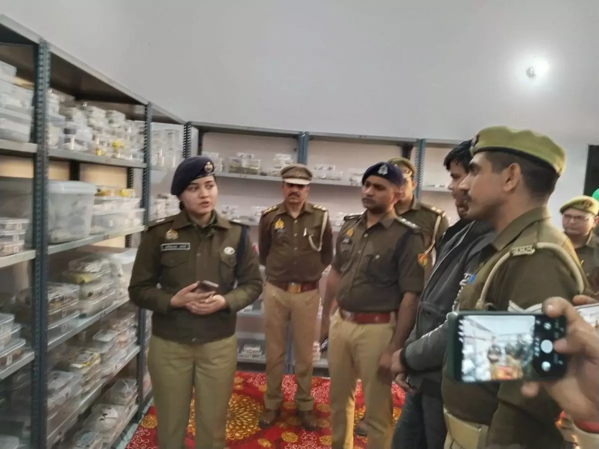 Bareilly: मीरगंज थाने में डिजिटल सामान संभालने की सुविधा Bareilly: मीरगंज थाने में डिजिटल सामान संभालने की सुविधा