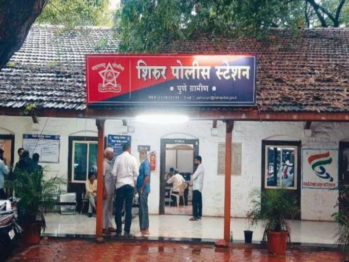 Shirur में 20 करोड़ की ड्रग्स ज़ब्त; तस्करी में पुलिसकर्मी शामिल Shirur में 20 करोड़ की ड्रग्स ज़ब्त; तस्करी में पुलिसकर्मी शामिल