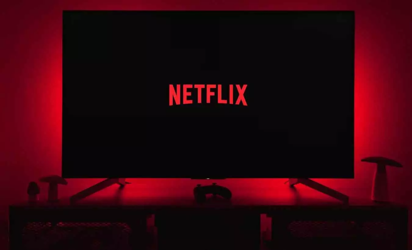 Netflix में लाइव वोटिंग फीचर, मोबाइल ऐप हुआ रीडिजाइन Netflix में लाइव वोटिंग फीचर, मोबाइल ऐप हुआ रीडिजाइन