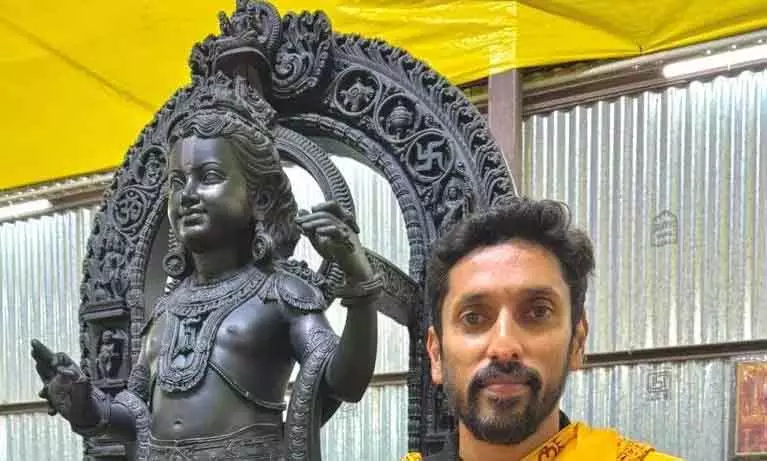 राम लला के मूर्तिकार Arun Yogiraj की डिमांड बढ़ी; विदेशों से मिल रहे ऑर्डर राम लला के मूर्तिकार Arun Yogiraj की डिमांड बढ़ी; विदेशों से मिल रहे ऑर्डर