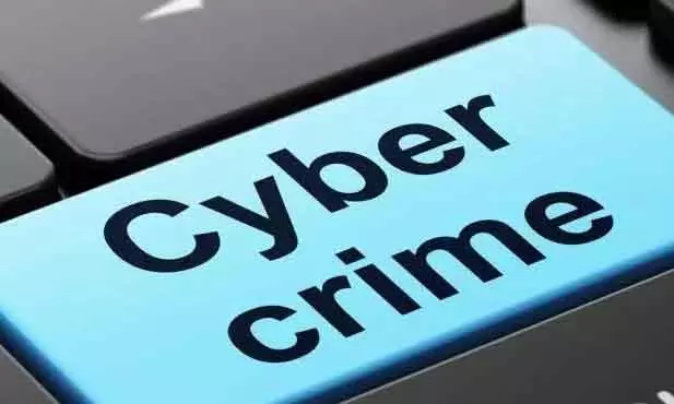 Vijayapura पुलिस की बड़ी सफलता: ऑनलाइन धोखाधड़ी के ₹1.32 करोड़ बरामद Vijayapura पुलिस की बड़ी सफलता: ऑनलाइन धोखाधड़ी के ₹1.32 करोड़ बरामद