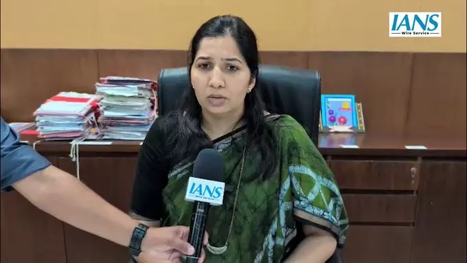 पालघर में CPI(M) का कलेक्टर कार्यालय के सामने विरोध प्रदर्शन निलंबित पालघर में CPI(M) का कलेक्टर कार्यालय के सामने विरोध प्रदर्शन निलंबित