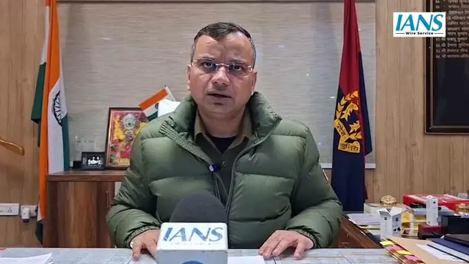 बहनों और भाई की हत्या का सनसनीखेज मामला: पुलिस ने दो लोगों की हत्या के बाद परिजनों पर संदेह जताया बहनों और भाई की हत्या का सनसनीखेज मामला: पुलिस ने दो लोगों की हत्या के बाद परिजनों पर संदेह जताया