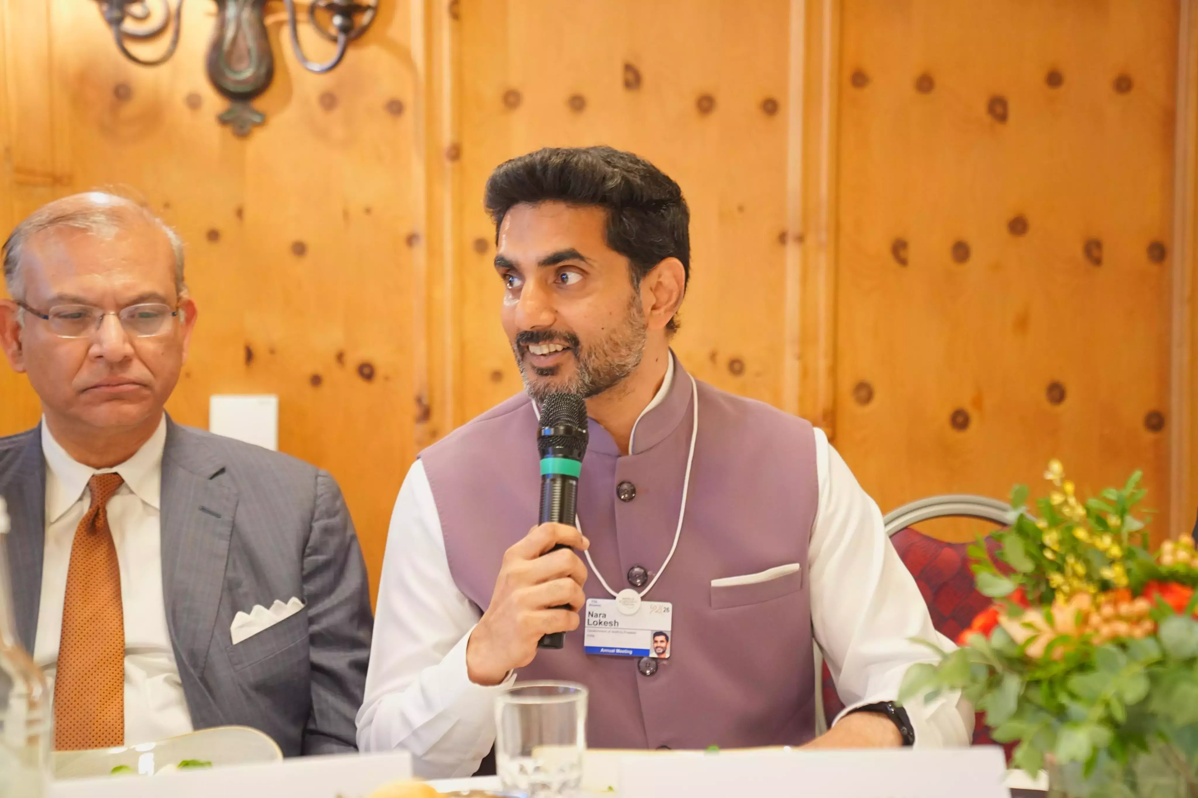 युवाओं को स्किल्ड बनाना, महिलाओं को सशक्त बनाना, AP के विकास विजन की कुंजी: लोकेश ने दावोस में कहा युवाओं को स्किल्ड बनाना, महिलाओं को सशक्त बनाना, AP के विकास विजन की कुंजी: लोकेश ने दावोस में कहा