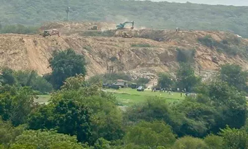 SC ने अरावली पर अवैध खनन पर रोक बढ़ाई, नुकसान की चेतावनी