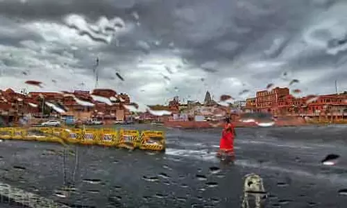 Tamil Nadu: कल से तटीय जिलों में बारिश की संभावना Tamil Nadu: कल से तटीय जिलों में बारिश की संभावना