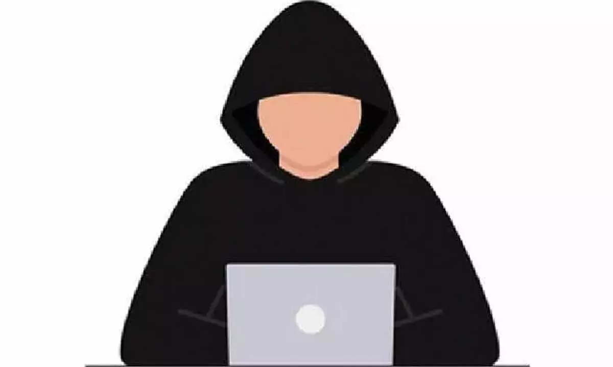 बढ़ते ऑनलाइन घोटालों के कारण TTD को साइबर निगरानी मज़बूत करने पर मजबूर होना पड़ा है बढ़ते ऑनलाइन घोटालों के कारण TTD को साइबर निगरानी मज़बूत करने पर मजबूर होना पड़ा है