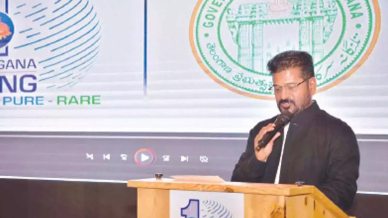 रेवंत ने हैदराबाद में सालाना WEF फॉलो-अप मीटिंग का संकेत दिया