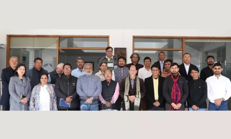 Nagaland CM नेफ्यू रियो ने गुजरात मीडिया को विकास और अर्थव्यवस्था पर दी जानकारी Nagaland CM नेफ्यू रियो ने गुजरात मीडिया को विकास और अर्थव्यवस्था पर दी जानकारी