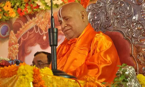 MP : जगद्गुरु रामभद्राचार्य ने साधु के खिलाफ सरकार की कार्रवाई का समर्थन किया MP : जगद्गुरु रामभद्राचार्य ने साधु के खिलाफ सरकार की कार्रवाई का समर्थन किया