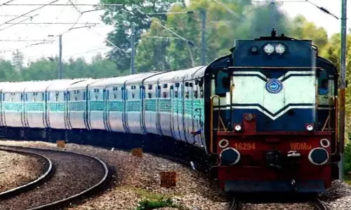 Haridwar: हरिद्वार-मुरादाबाद शटर ट्रेन को लेकर जोरदार मांग Haridwar: हरिद्वार-मुरादाबाद शटर ट्रेन को लेकर जोरदार मांग