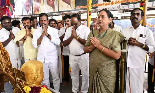 प्रेमलता ने NDA के प्रस्तावों को नकारा, DMK सरकार की तारीफ़ की प्रेमलता ने NDA के प्रस्तावों को नकारा, DMK सरकार की तारीफ़ की
