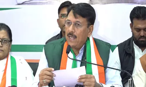 सूरत में 21 करोड़ का पानी टैंक ढहा, विपक्ष ने BJP पर हमला किया सूरत में 21 करोड़ का पानी टैंक ढहा, विपक्ष ने BJP पर हमला किया