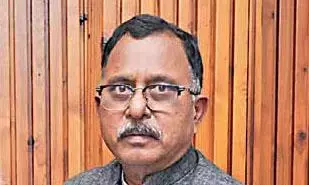 BRS विधायक पर कथित हमले को लेकर मल्लू रवि की आलोचना हो रही है BRS विधायक पर कथित हमले को लेकर मल्लू रवि की आलोचना हो रही है