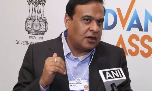 CM सरमा ने दावोस में सेमीकंडक्टर हब के रूप में असम की क्षमता पर प्रकाश डाला CM सरमा ने दावोस में सेमीकंडक्टर हब के रूप में असम की क्षमता पर प्रकाश डाला