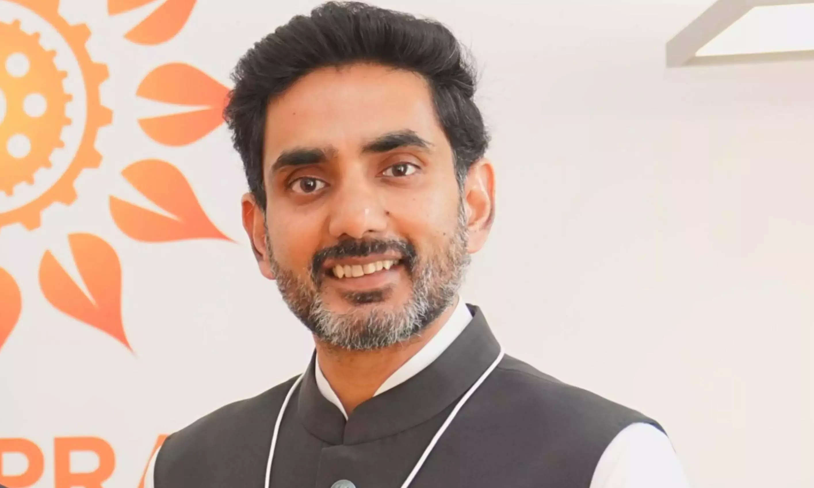 Lokesh ने दावोस मीटिंग में रेजिलिएंट सिस्टम, स्मार्ट लॉजिस्टिक्स पर बात की Lokesh ने दावोस मीटिंग में रेजिलिएंट सिस्टम, स्मार्ट लॉजिस्टिक्स पर बात की