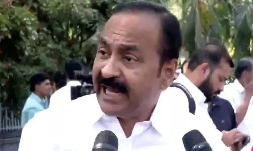 Sabarimala पर विपक्ष की इस्तीफे की मांग