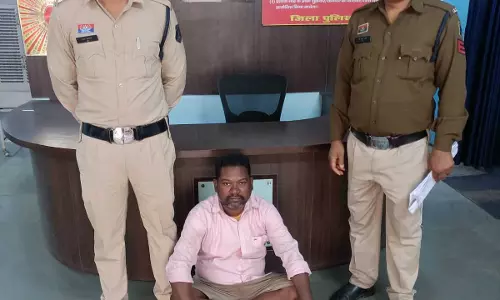 सट्टा रैकेट पर कार्रवाई, संचालित कर रहा था आदतन बदमाश