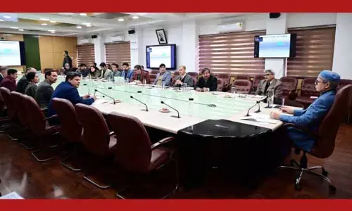 CM ने मुख्य विभागों के साथ बजट-पूर्व परामर्श बैठकों की अध्यक्षता की CM ने मुख्य विभागों के साथ बजट-पूर्व परामर्श बैठकों की अध्यक्षता की