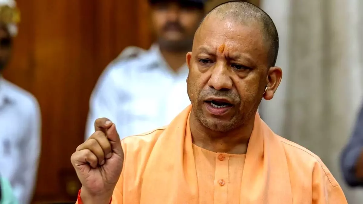 Lucknow: सोनीपत–प्रयागराज विवाद पर योगी सरकार की सख्त चेतावनी