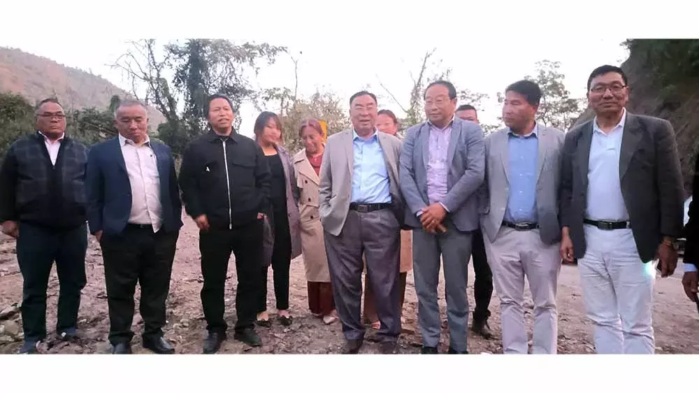 Nagaland : अचम्बेमो ने स्वच्छता संबंधी मुद्दों की समीक्षा की।