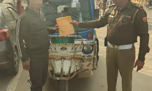 सड़क सुरक्षा माह 2026 के तहत व्यापक अभियान, 7,399 ई-चालान और जागरूकता कार्यक्रम आयोजित