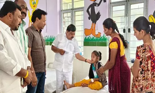 मरीजों को बेहतर इलाज मिलना चाहिए: MLA Balunayak मरीजों को बेहतर इलाज मिलना चाहिए: MLA Balunayak