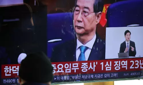 South Korean के पूर्व पीएम हान डक-सू को मार्शल लॉ मामले में 23 साल जेल South Korean के पूर्व पीएम हान डक-सू को मार्शल लॉ मामले में 23 साल जेल