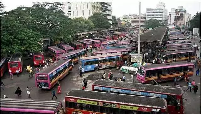 Broadway बस स्टेशन पर रेनोवेशन का काम: रॉयपुरम और थीवु थिडल में टेम्पररी बस टर्मिनस Broadway बस स्टेशन पर रेनोवेशन का काम: रॉयपुरम और थीवु थिडल में टेम्पररी बस टर्मिनस
