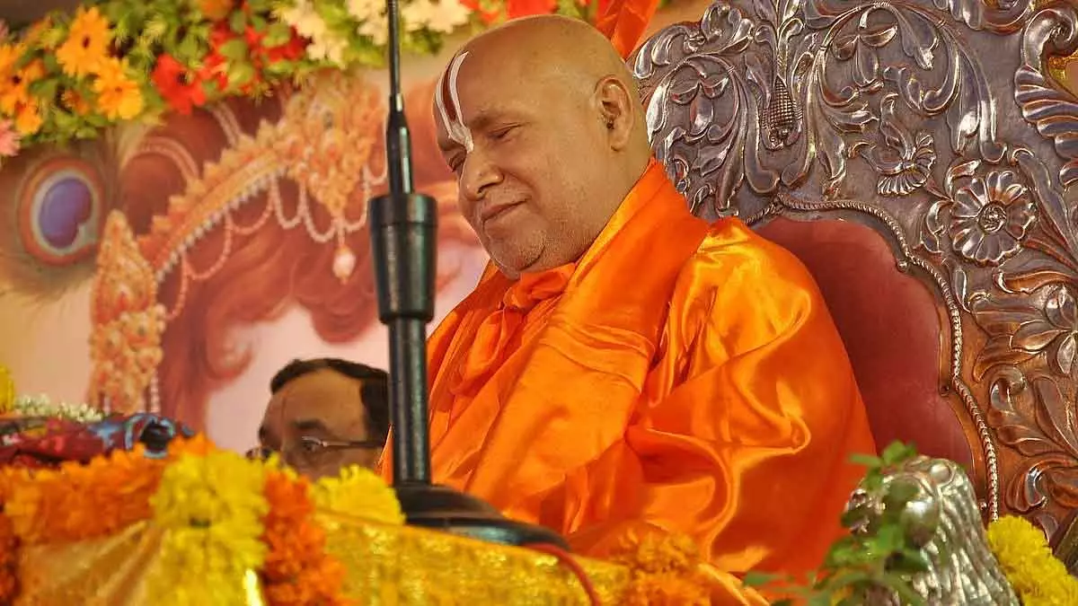 MP : जगद्गुरु रामभद्राचार्य ने साधु के खिलाफ सरकार की कार्रवाई का समर्थन किया MP : जगद्गुरु रामभद्राचार्य ने साधु के खिलाफ सरकार की कार्रवाई का समर्थन किया