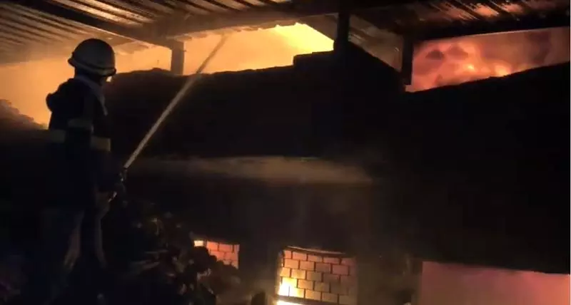 Haryana के बहादुरगढ़ में फैक्ट्री में आग लगने से 2 प्रवासी मजदूरों की मौत Haryana के बहादुरगढ़ में फैक्ट्री में आग लगने से 2 प्रवासी मजदूरों की मौत