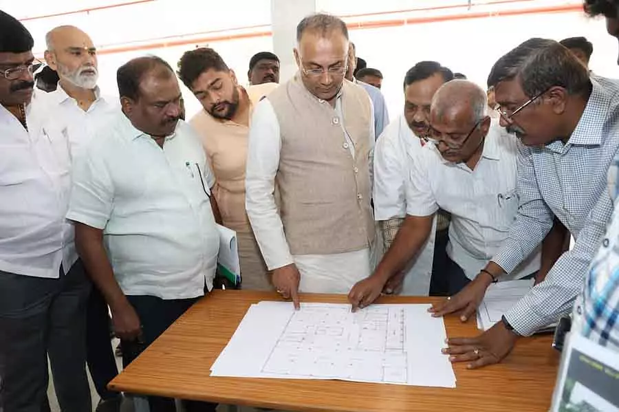 ट्रॉमा सेंटर का उद्घाटन मार्च में होगा: Minister Dinesh Gundu Rao ट्रॉमा सेंटर का उद्घाटन मार्च में होगा: Minister Dinesh Gundu Rao