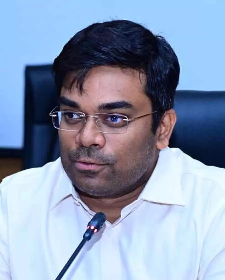 बाजरा, धान की खरीद; जिला कलेक्टर ने MSP दिशानिर्देशों का पालन करने का निर्देश दिया बाजरा, धान की खरीद; जिला कलेक्टर ने MSP दिशानिर्देशों का पालन करने का निर्देश दिया