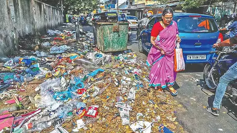 Coimbatore की कंपनियों पर कचरा साफ न करने पर जुर्माना लगाया गया Coimbatore की कंपनियों पर कचरा साफ न करने पर जुर्माना लगाया गया