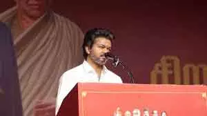 Tamil Nadu विजय 25 जनवरी से राजनीतिक गतिविधियां फिर से शुरू करेंगे Tamil Nadu विजय 25 जनवरी से राजनीतिक गतिविधियां फिर से शुरू करेंगे