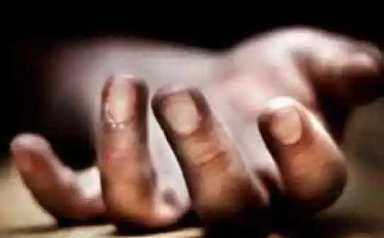 Bhubaneswar शहर में सड़क दुर्घटना में युवक की मौत, 2 घायल Bhubaneswar शहर में सड़क दुर्घटना में युवक की मौत, 2 घायल