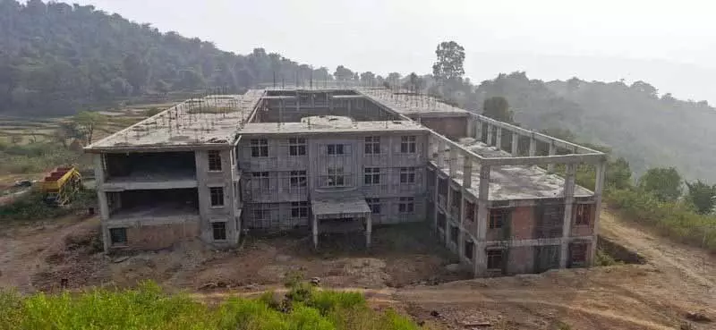 फंड की कमी के कारण Nurpur में नए कॉलेज की बिल्डिंग का कंस्ट्रक्शन रुका हुआ है फंड की कमी के कारण Nurpur में नए कॉलेज की बिल्डिंग का कंस्ट्रक्शन रुका हुआ है
