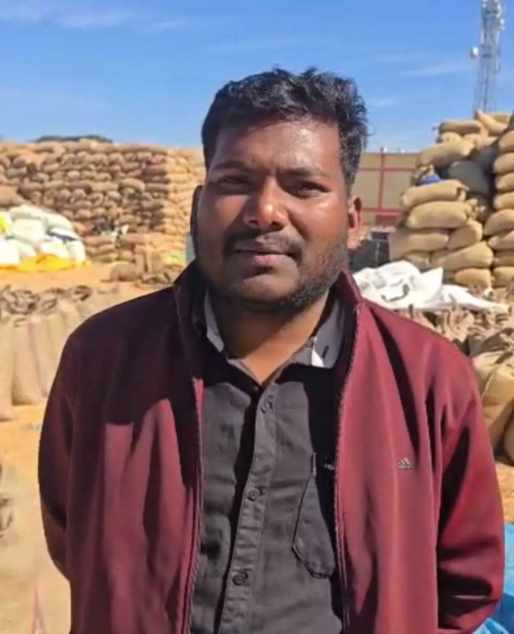 पारदर्शी धान खरीदी से किसानों को राहत, मजबूत हो रही ग्रामीण अर्थव्यवस्था पारदर्शी धान खरीदी से किसानों को राहत, मजबूत हो रही ग्रामीण अर्थव्यवस्था