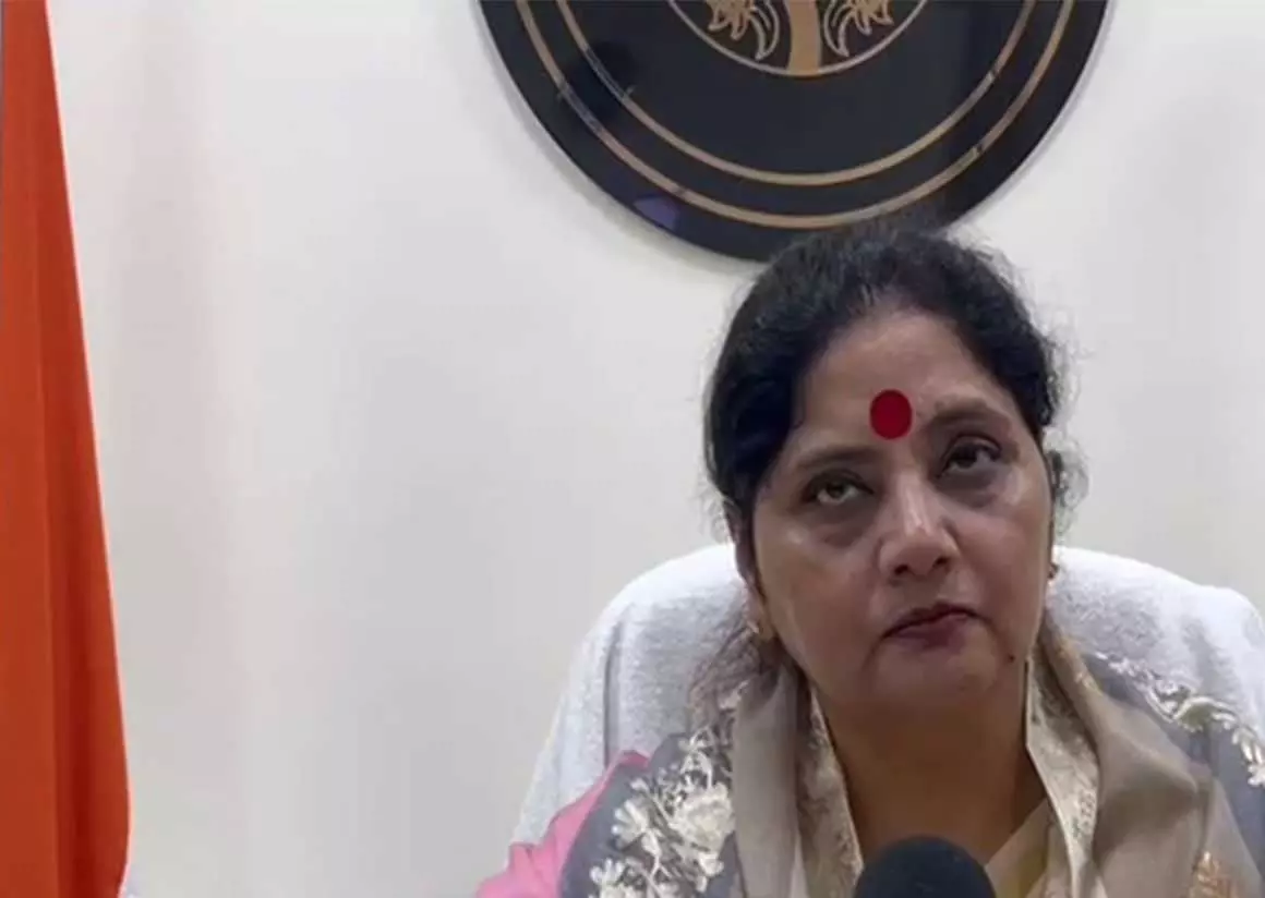 UP महिला आयोग प्रमुख ने अपर्णा यादव के तलाक विवाद पर टिप्पणी की UP महिला आयोग प्रमुख ने अपर्णा यादव के तलाक विवाद पर टिप्पणी की