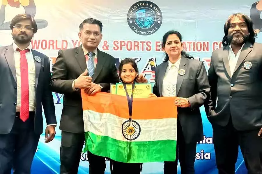 International Yoga : मानवी ने 2 गोल्ड मेडल जीते International Yoga : मानवी ने 2 गोल्ड मेडल जीते