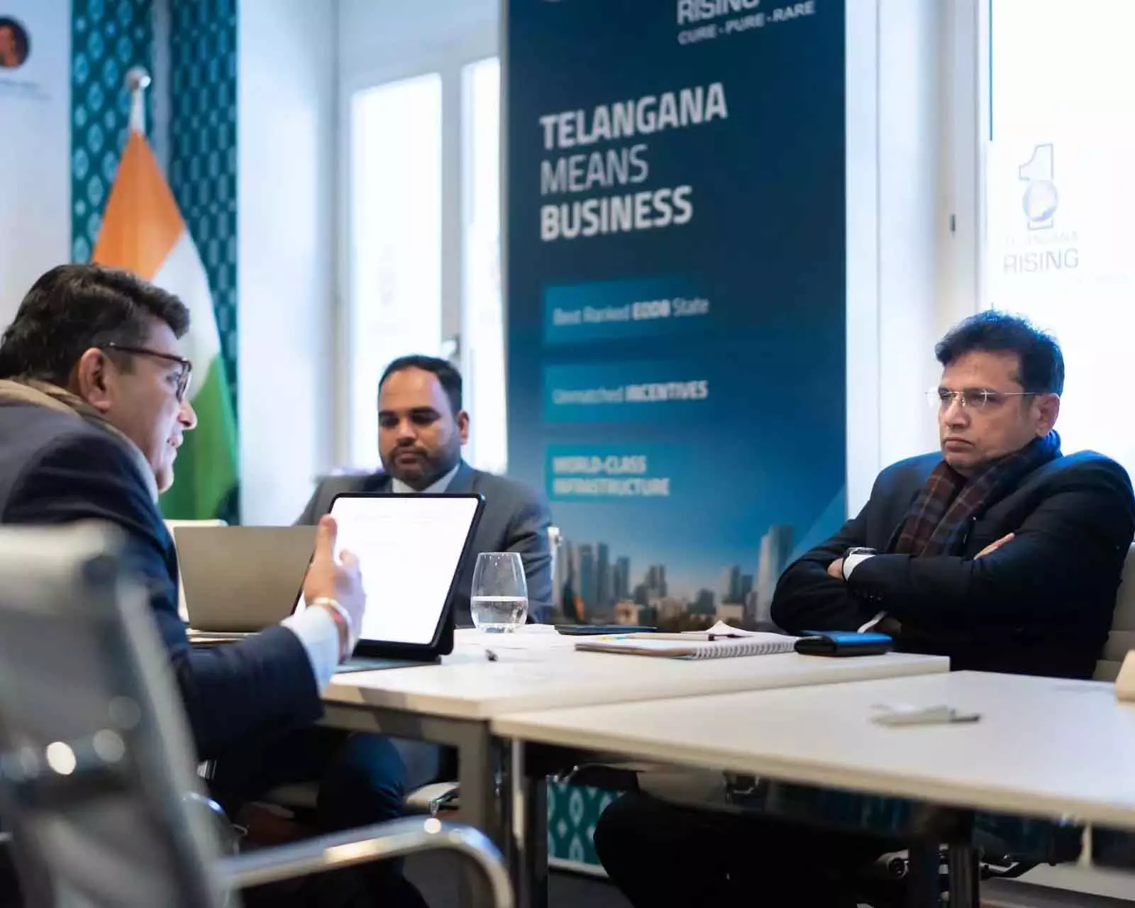 Telangana Rising : सीएम रेवंत रेड्डी ने दावोस में पक्का किया एक और बड़ा निवेश Telangana Rising : सीएम रेवंत रेड्डी ने दावोस में पक्का किया एक और बड़ा निवेश