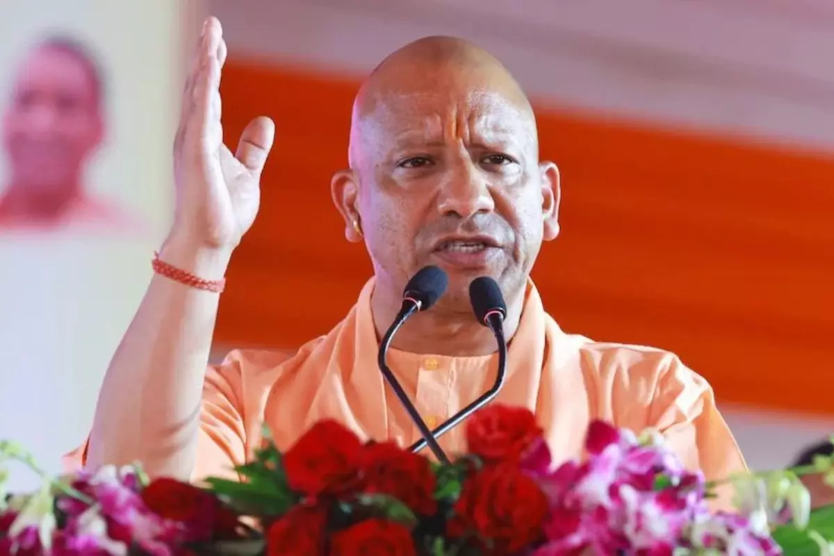 Lucknow: मुख्यमंत्री योगी ने पेश किया हर गांव में खिलाड़ी बनाने का सपना Lucknow: मुख्यमंत्री योगी ने पेश किया हर गांव में खिलाड़ी बनाने का सपना