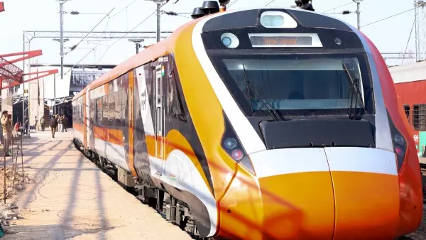 Jaipur: दिल्ली से अहमदाबाद वाया जयपुर वंदे भारत स्लीपर Jaipur: दिल्ली से अहमदाबाद वाया जयपुर वंदे भारत स्लीपर